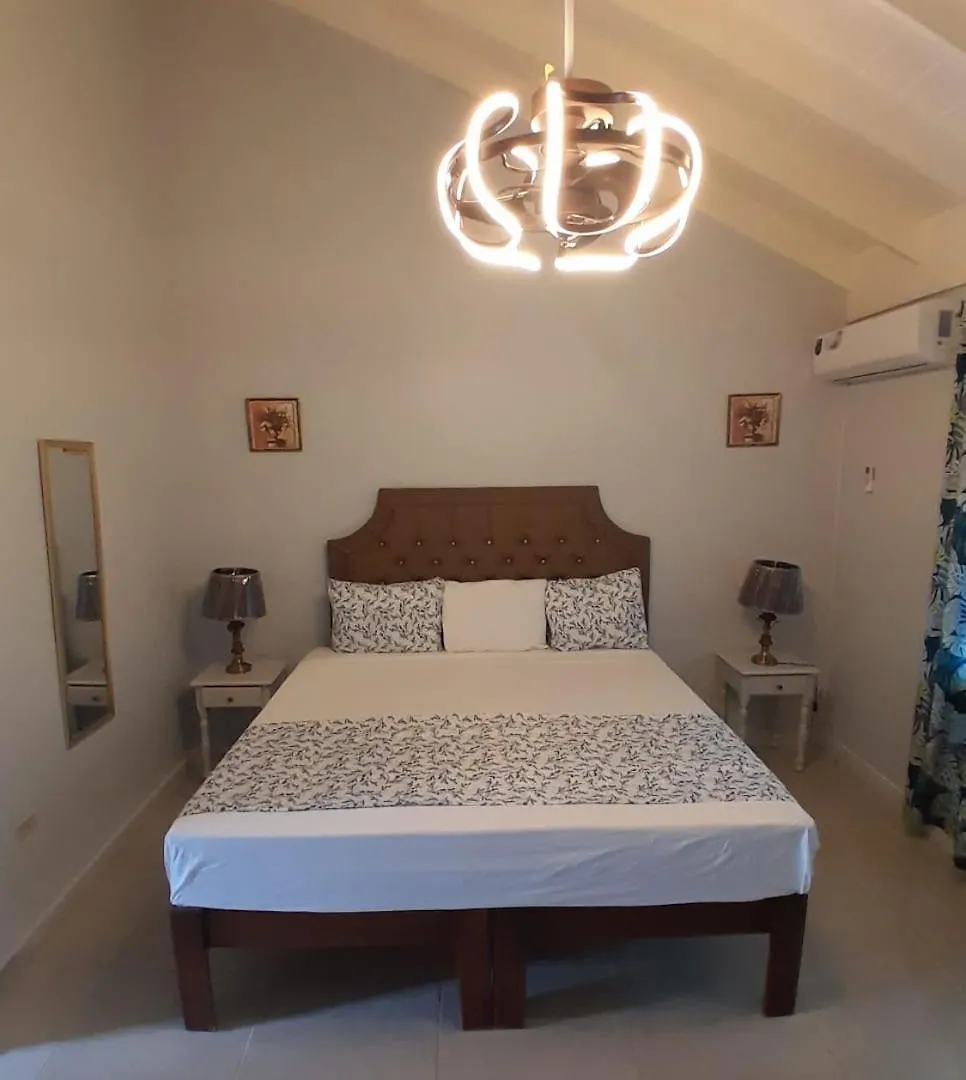 Aparthotel Beach Studio 24 At Sandcastles Ocho Rios